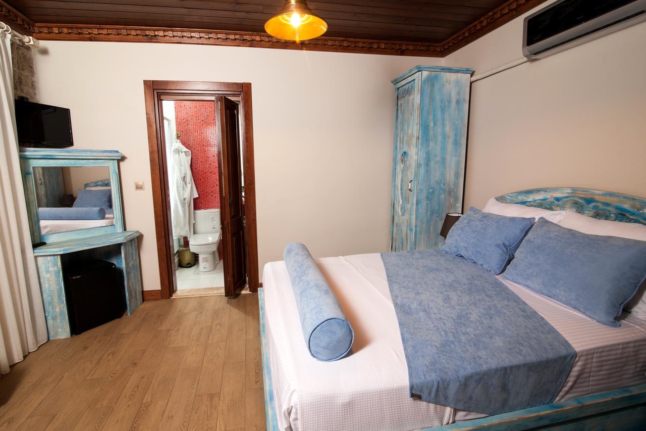 1922 Hotel Yenifoca Eksteriør billede