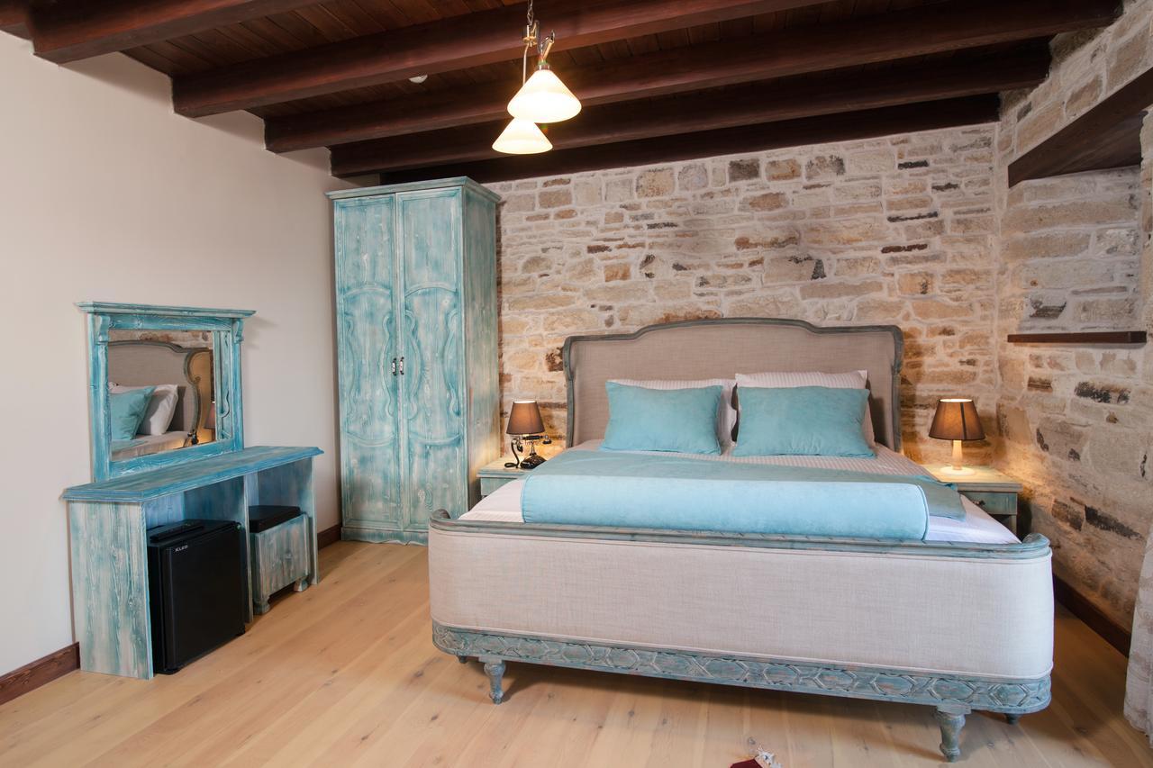 1922 Hotel Yenifoca Eksteriør billede